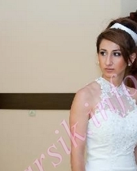 Wedding dress 140073466